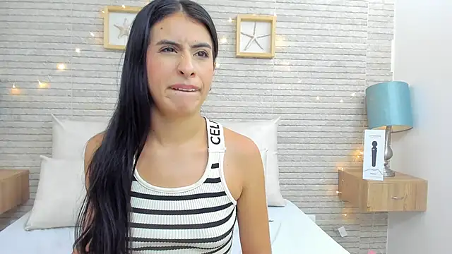 IssabellaLopez online show from 02/01/25, 02:26