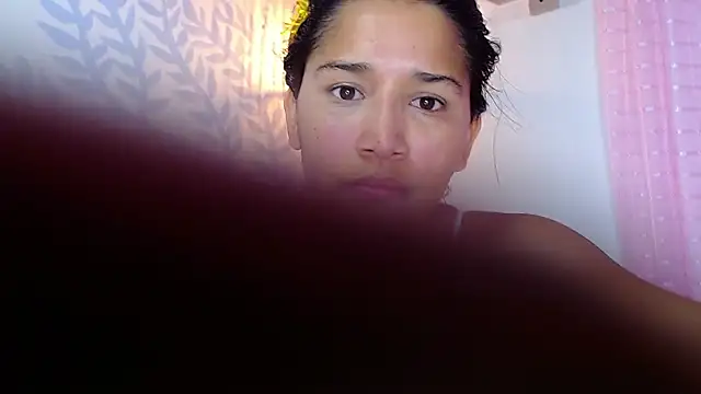 Alison Wiley online show from 04/27/26, 06:17