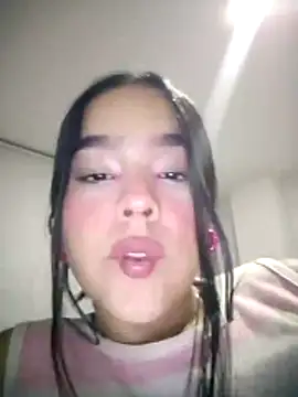 Snapshot of SweetFortuner chatting on 11/11/25, 04:34 SweetFortuner online show from 11/11/25, 04:34