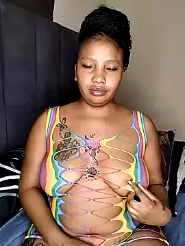 Snapshot of quenliyasa chatting on 01/08/25, 09:55 quenliyasa online show from 01/08/25, 09:55