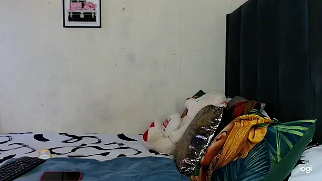 quenliyasa online show from 03/18/26, 11:13