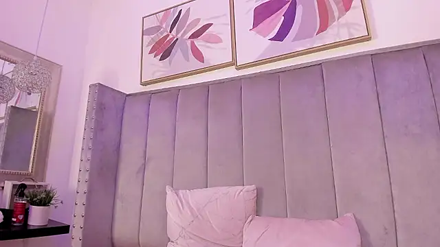 Snapshot of Haru_Bonny chatting on 12/02/24, 06:30 Haru Bonny online show from 12/02/24, 06:30