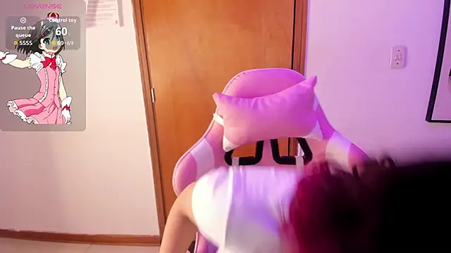 Snapshot of Haru_Bonny chatting on 11/25/25, 08:20 Haru Bonny online show from 11/25/25, 08:20