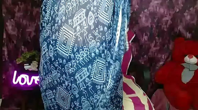 Snapshot of Naughty_Ayesha1 chatting on 01/23/25, 03:26 Naughty Ayesha1 online show from 01/23/25, 03:26