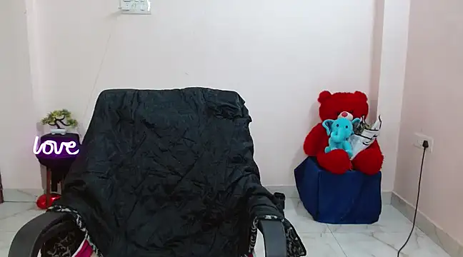 Snapshot of Naughty_Ayesha1 chatting on 02/12/25, 07:02 Naughty Ayesha1 online show from 02/12/25, 07:02