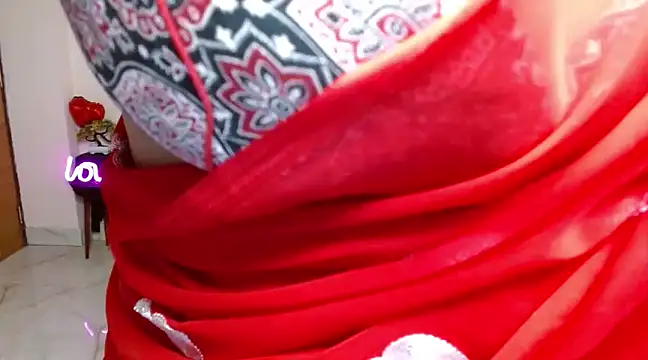 Snapshot of Naughty_Ayesha1 chatting on 02/13/25, 04:28 Naughty Ayesha1 online show from 02/13/25, 04:28