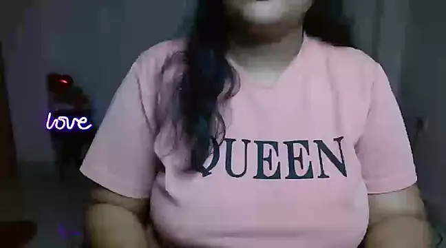 Snapshot of Naughty_Ayesha1 chatting on 03/02/25, 03:37 Naughty Ayesha1 online show from 03/02/25, 03:37