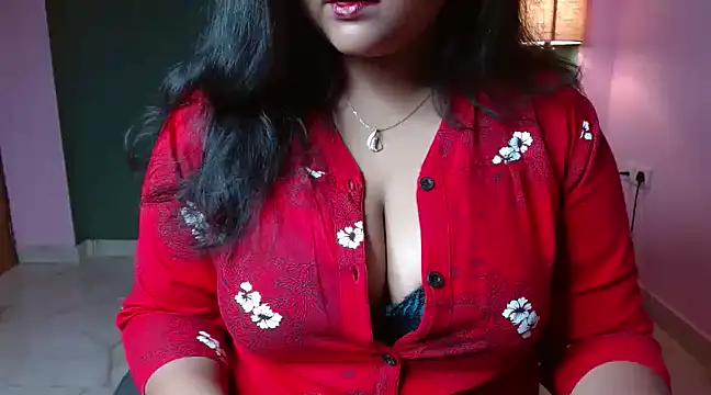 Snapshot of Naughty_Ayesha1 chatting on 03/10/25, 04:28 Naughty Ayesha1 online show from 03/10/25, 04:28