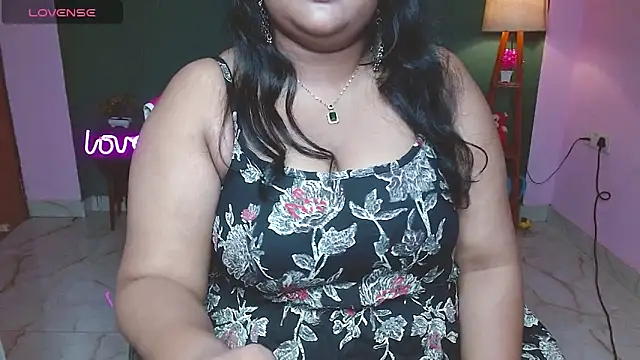 Snapshot of Naughty_Ayesha1 chatting on 10/31/25, 07:26 Naughty Ayesha1 online show from 10/31/25, 07:26