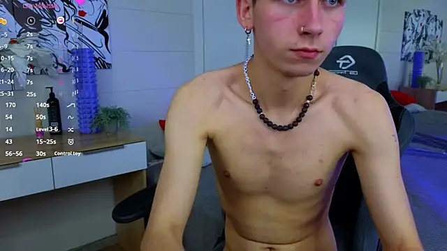 Snapshot of Bad_Boy9996 chatting on 02/01/25, 03:52 Bad Boy9996 online show from 02/01/25, 03:52
