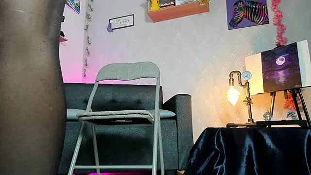 Alaia Love77 online show from 09/15/25, 03:56