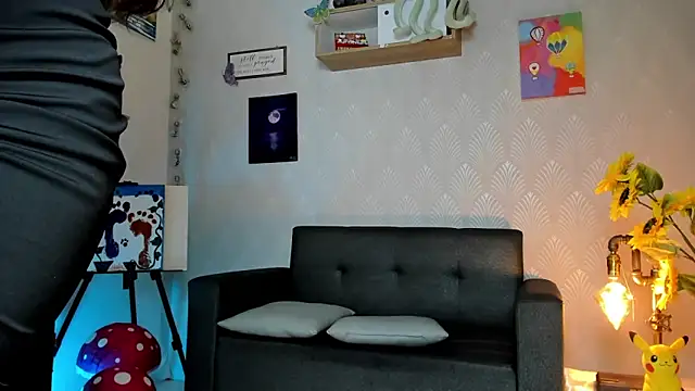 Snapshot of Alaia_Love77 chatting on 05/15/26, 08:16 Alaia Love77 online show from 05/15/26, 08:16