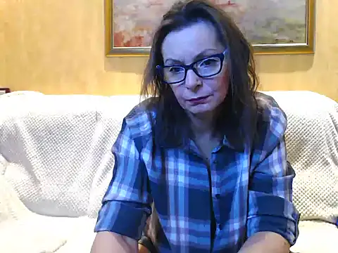 Snapshot of Julianna6532 chatting on 01/21/25, 10:08 Julianna6532 online show from 01/21/25, 10:08