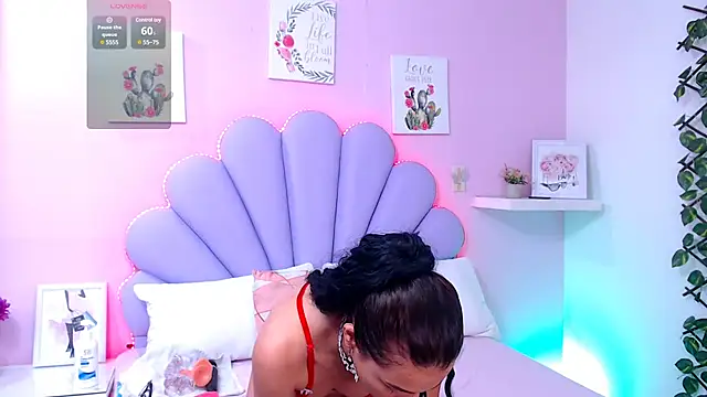 Snapshot of HannaPretthy chatting on 01/07/25, 07:17 HannaPretthy online show from 01/07/25, 07:17