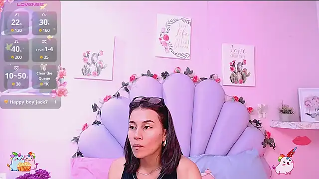 Snapshot of HannaPretthy chatting on 02/17/25, 06:59 HannaPretthy online show from 02/17/25, 06:59