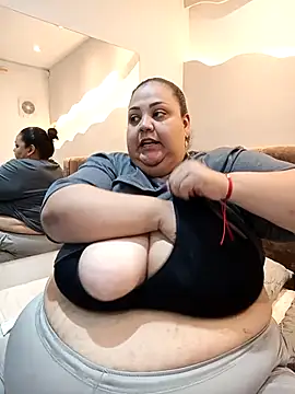 Snapshot of Alisson_am chatting on 03/18/26, 11:35 Alisson am online show from 03/18/26, 11:35