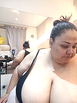 Snapshot of Alisson_am chatting on 04/06/26, 11:44 Alisson am online show from 04/06/26, 11:44