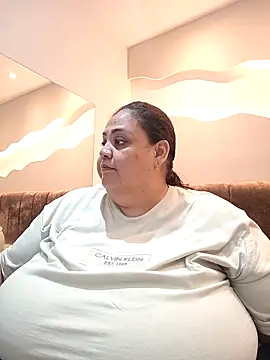 Snapshot of Alisson_am chatting on 04/08/26, 11:32 Alisson am online show from 04/08/26, 11:32