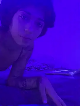 Snapshot of Marielasanchez chatting on 02/27/25, 05:04 Marielasanchez online show from 02/27/25, 05:04