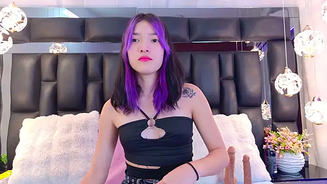 AlliciaKim online show from 01/31/25, 07:08