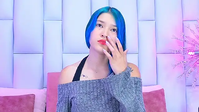 AlliciaKim online show from 03/19/25, 07:17