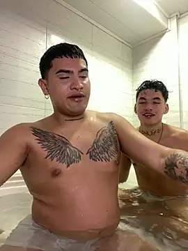 MatheoVelez online show from 01/02/25, 02:54