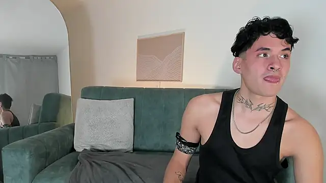 MatheoVelez online show from 03/03/25, 02:47