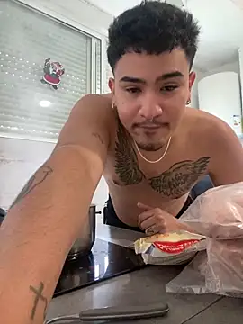 MatheoVelez online show from 01/07/26, 04:09