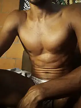 MAXIMO JHONS online show from 02/26/26, 01:15