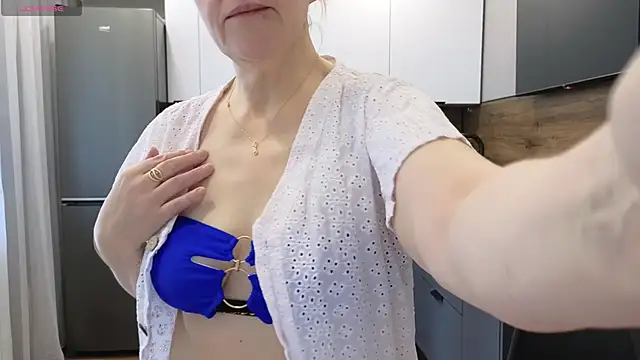 Ava Gardner  online show from 06/04/26, 07:58