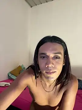 miss mestiza online show from 10/18/25, 06:52