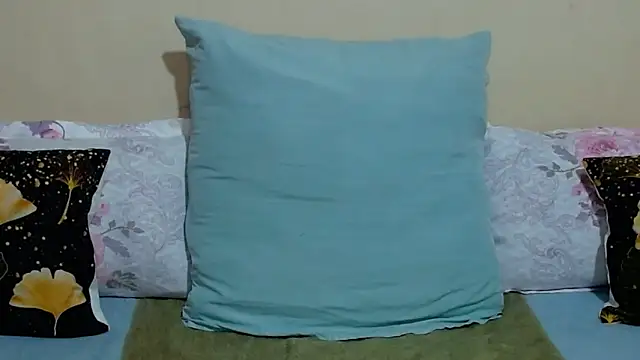 DiamondLuv29 online show from 03/11/26, 02:39