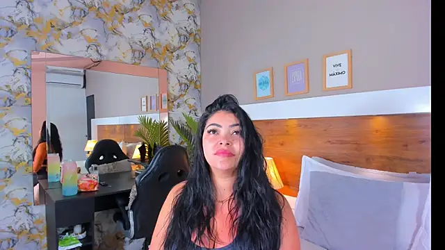 EmaBakker online show from 04/04/26, 08:45