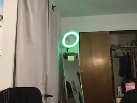 Snapshot of twentywithafelonyy chatting on 12/29/24, 11:18 twentywithafelonyy online show from 12/29/24, 11:18