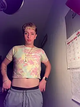 Snapshot of twentywithafelonyy chatting on 01/30/25, 09:47 twentywithafelonyy online show from 01/30/25, 09:47