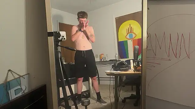 Snapshot of twentywithafelonyy chatting on 09/14/25, 07:07 twentywithafelonyy online show from 09/14/25, 07:07