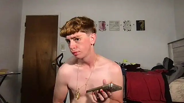 Snapshot of twentywithafelonyy chatting on 10/25/25, 07:16 twentywithafelonyy online show from 10/25/25, 07:16