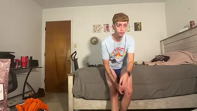 Snapshot of twentywithafelonyy chatting on 11/06/25, 04:13 twentywithafelonyy online show from 11/06/25, 04:13