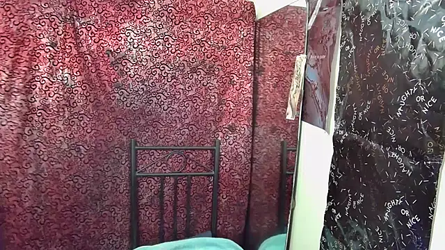 GoddessLorenaTheeSiren online show from 01/08/26, 06:37