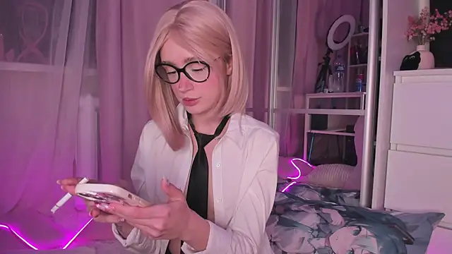 -bae online show from 11/24/25, 04:07