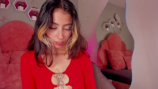 Snapshot of ParisFox_ chatting on 01/21/25, 11:13 ParisFox online show from 01/21/25, 11:13