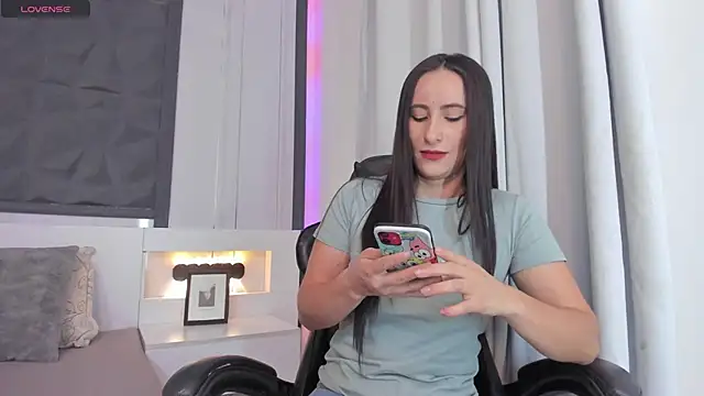 Snapshot of SaraGomez1 chatting on 02/28/25, 06:31 SaraGomez1 online show from 02/28/25, 06:31