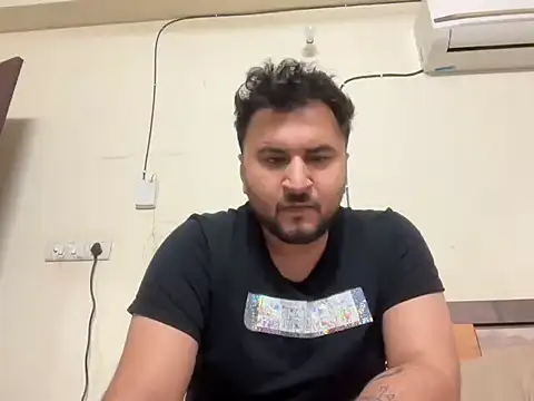 Snapshot of gauravgay93 chatting on 02/22/25, 05:35 gauravgay93 online show from 02/22/25, 05:35