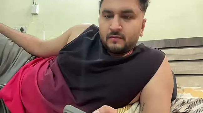 Snapshot of gauravgay93 chatting on 03/13/25, 11:08 gauravgay93 online show from 03/13/25, 11:08