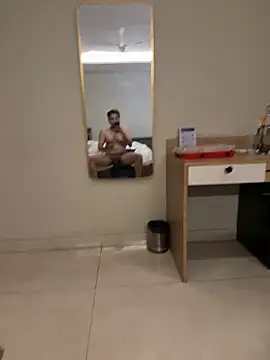 Snapshot of gauravgay93 chatting on 10/06/25, 06:27 gauravgay93 online show from 10/06/25, 06:27