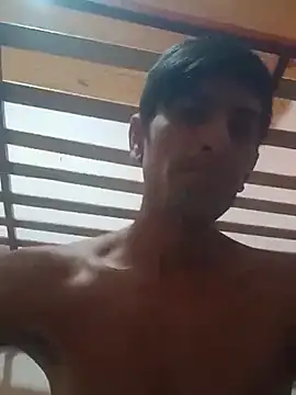 Snapshot of davicitos chatting on 03/02/25, 08:27 davicitos online show from 03/02/25, 08:27