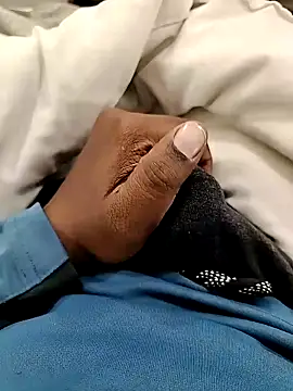 Snapshot of indianjhonny9123 chatting on 12/02/25, 06:58 indianjhonny9123 online show from 12/02/25, 06:58