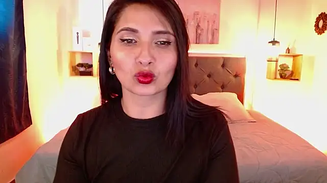 emily leinner online show from 01/22/25, 02:56