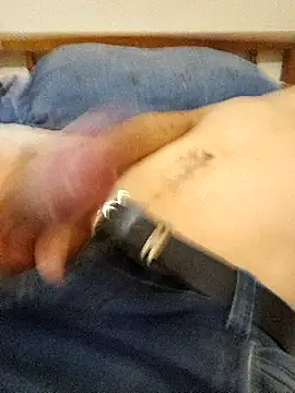 Snapshot of Sexoardiente69 chatting on 03/08/25, 05:17 Sexoardiente69 online show from 03/08/25, 05:17