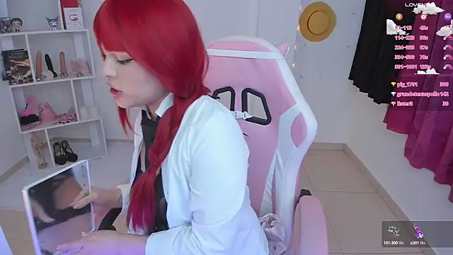 misshoneyxxx online show from 02/09/25, 12:49